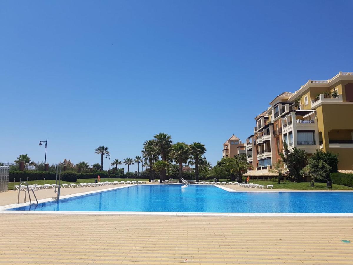 Bonito Apartamento En Primera Linea De Playa Ісла-Канела Екстер'єр фото